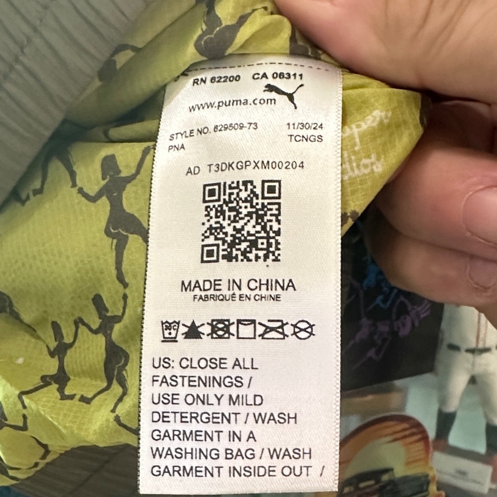 NWT Puma X Kidsuper Windbreaker - Picture 4 of 11